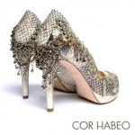 corhabeo-pumps-ss2013_nature-hydrophobic